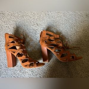 Sandals heels size 10